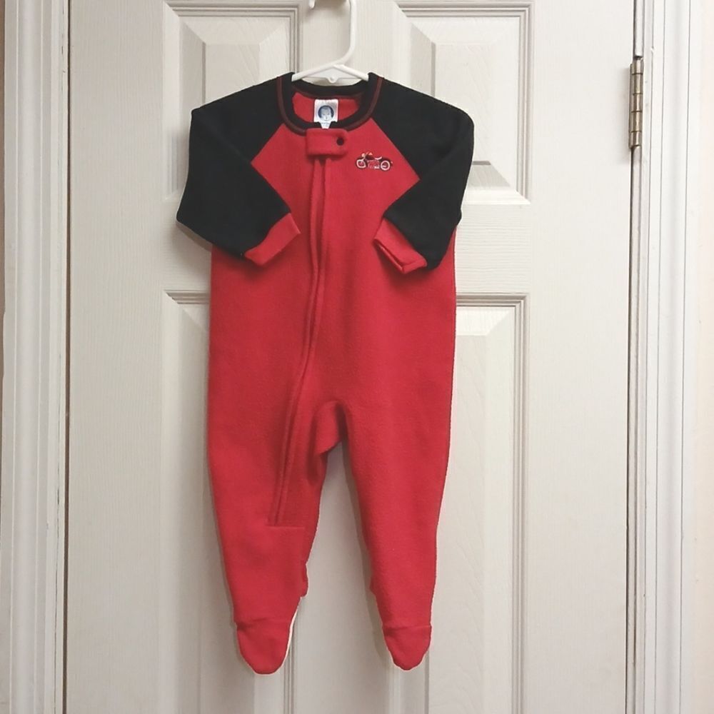 GERBER Boys size 12M Motorcycle Theme Footsies Pajamas Red/Black